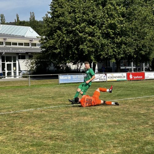 Rueckblick-vom-Wochenende-Zwei-spaete-Niederlagen-fuer-den-FC-Steisslingen-am-Wochenende.FC-Steisslin-5 Rueckblick-vom-Wochenende-Zwei-spaete-Niederlagen-fuer-den-FC-Steisslingen-am-Wochenende.FC-Steisslin-5